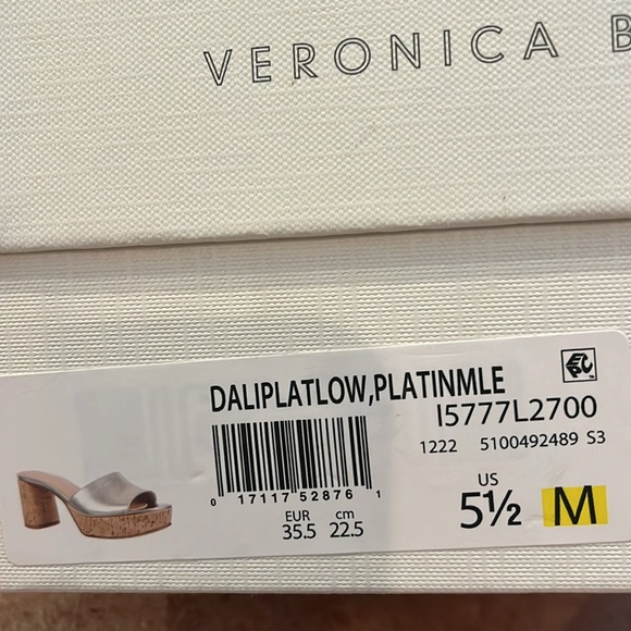 Veronica Beard brand new Dali platform - Picture 4 of 5